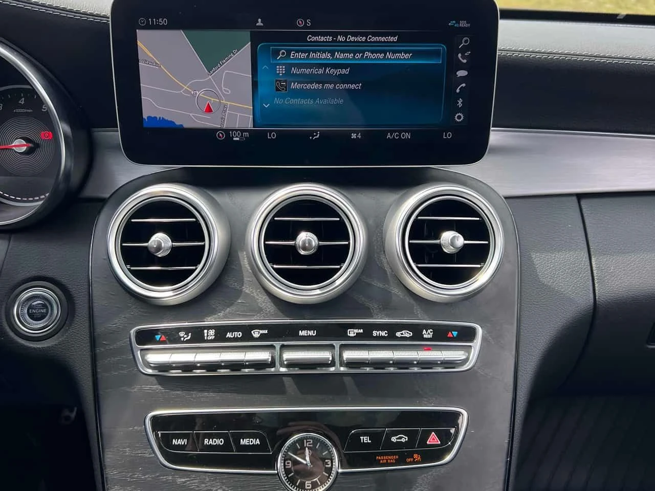 Mercedes-Benz C 300  COUPE 4matic | HARMAN KARDON | DIS | MEMORY, снимка 9 - Автомобили и джипове - 54819281