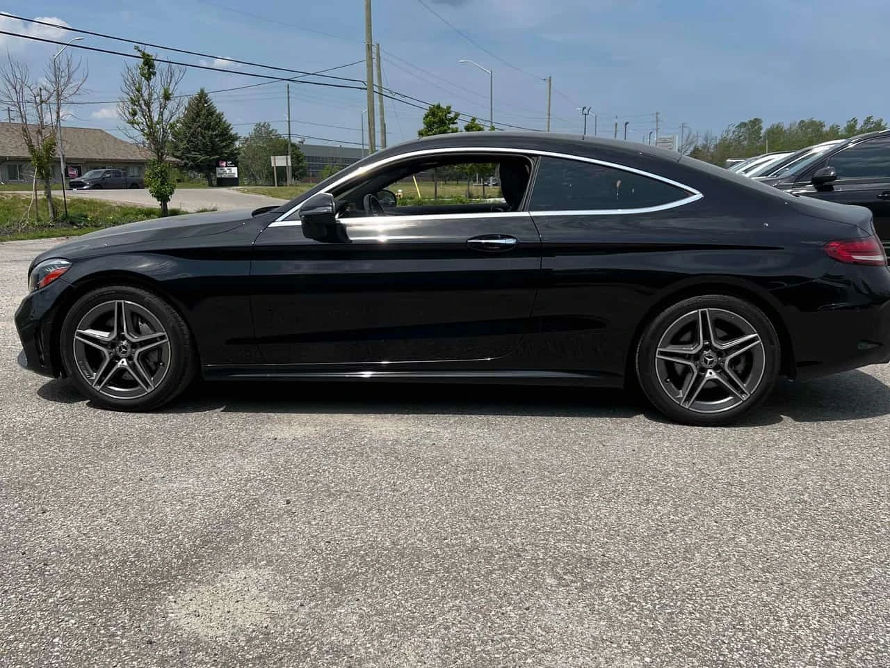 Mercedes-Benz C 300  COUPE 4matic | HARMAN KARDON | DIS | MEMORY, снимка 2 - Автомобили и джипове - 54819281