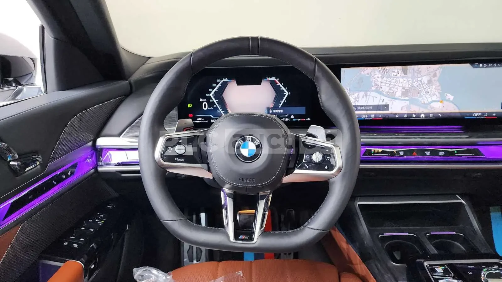 BMW 740 ОБДУХВАНЕ * ДИСТРОНИК * HEAD-UP * , снимка 13 - Автомобили и джипове - 55032789