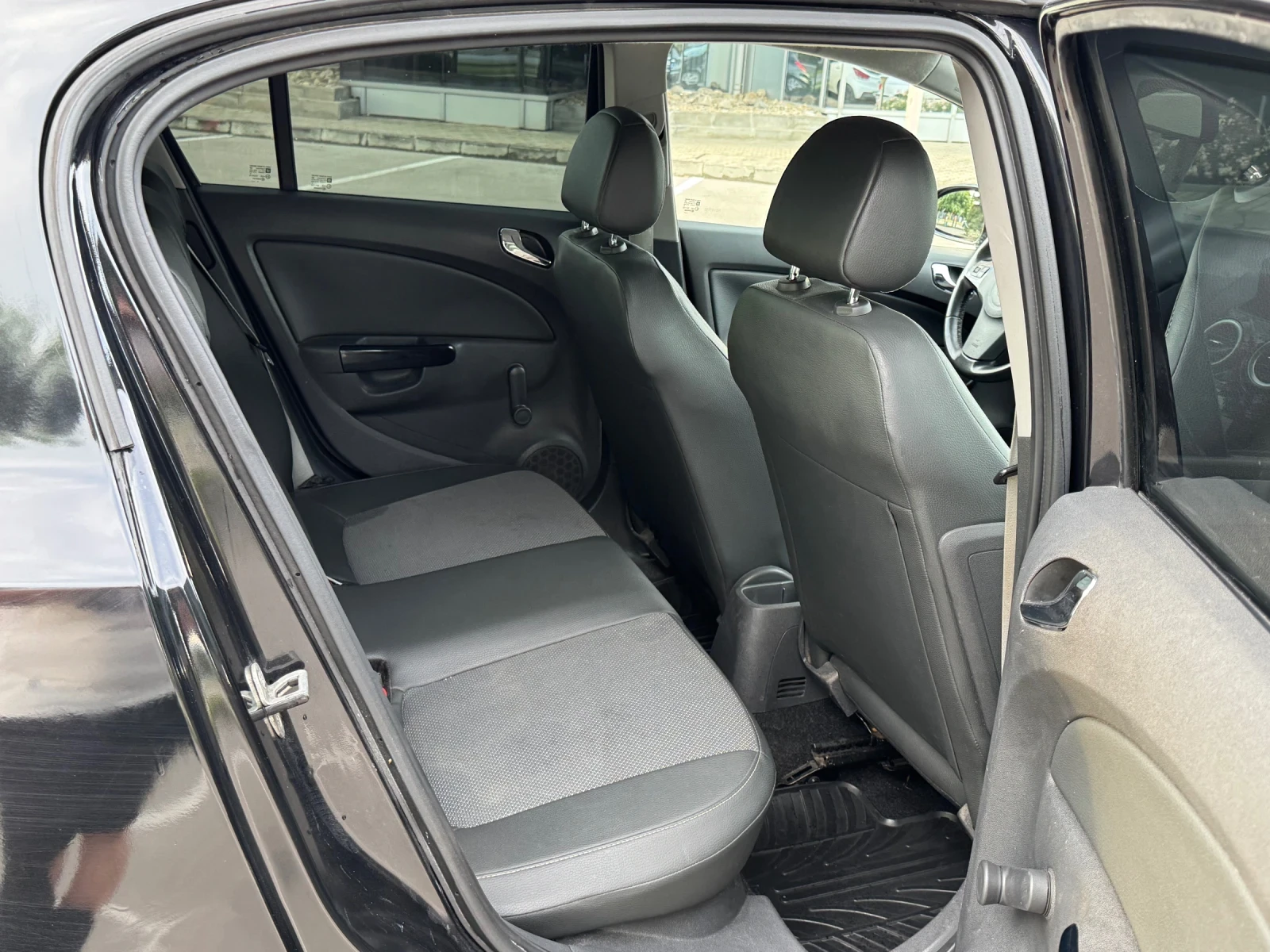 Opel Corsa Газ-Инж, снимка 11 - Автомобили и джипове - 55125154