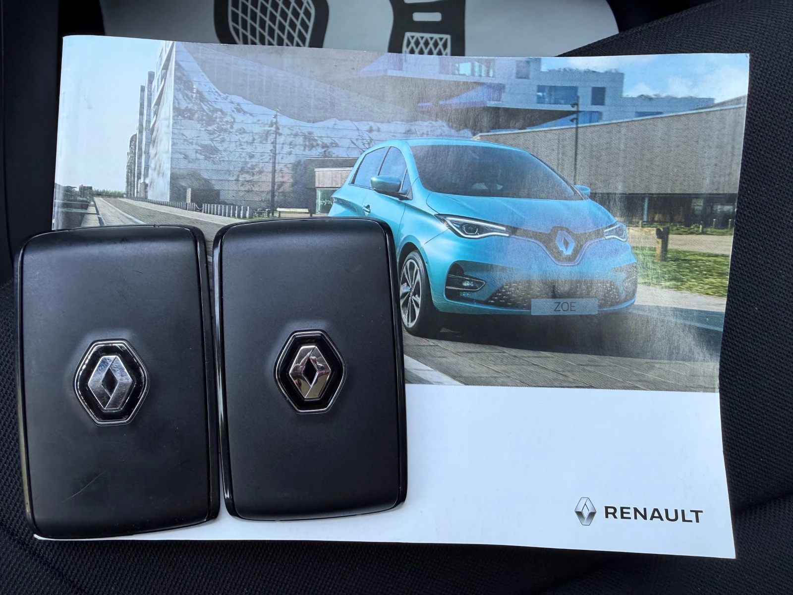 Renault Zoe 52 KW, снимка 14 - Автомобили и джипове - 55178226