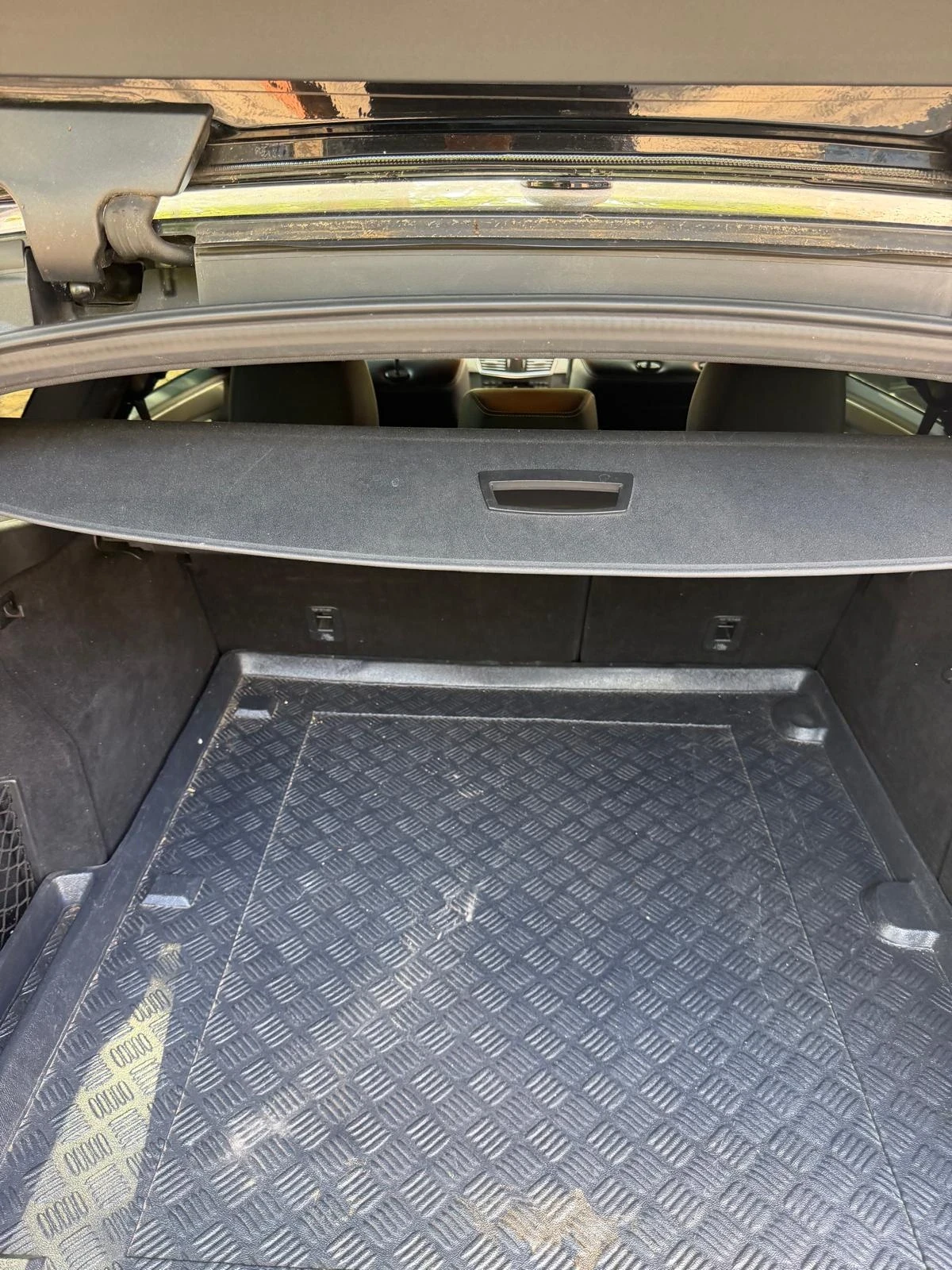 Mercedes-Benz E 220, снимка 7 - Автомобили и джипове - 55594389