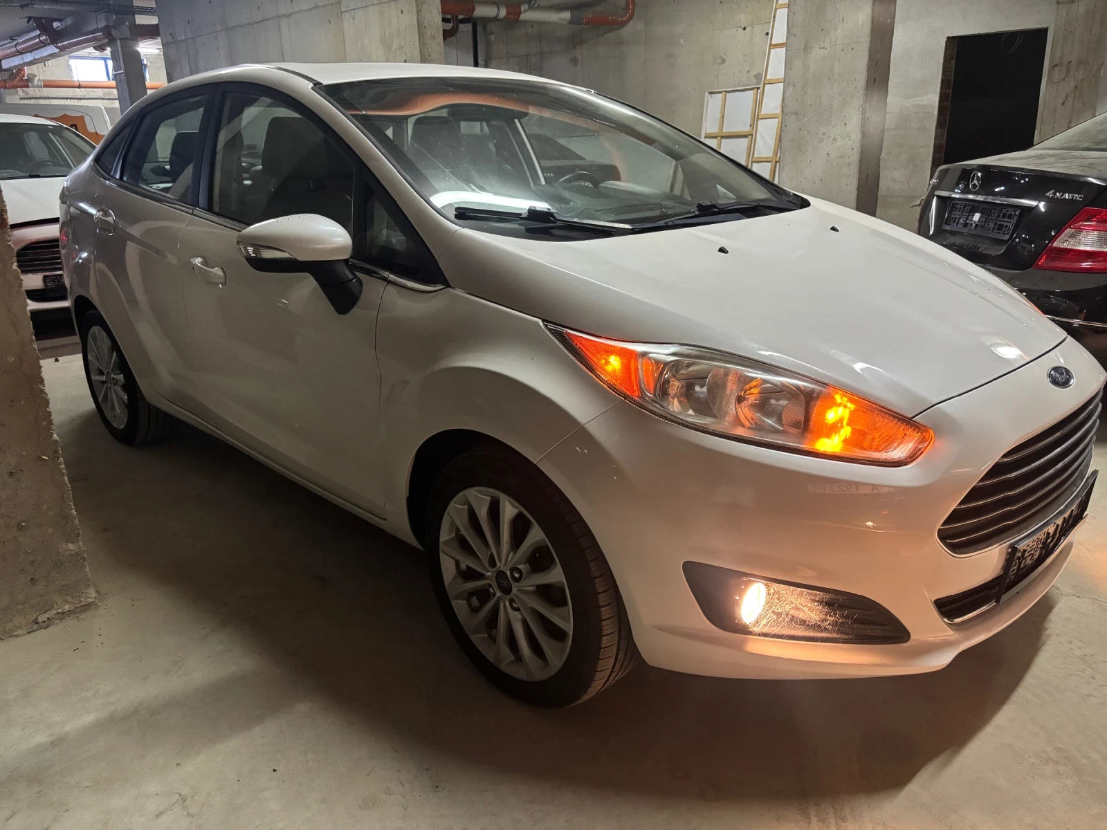 Ford Fiesta Titanium, снимка 3 - Автомобили и джипове - 55627741
