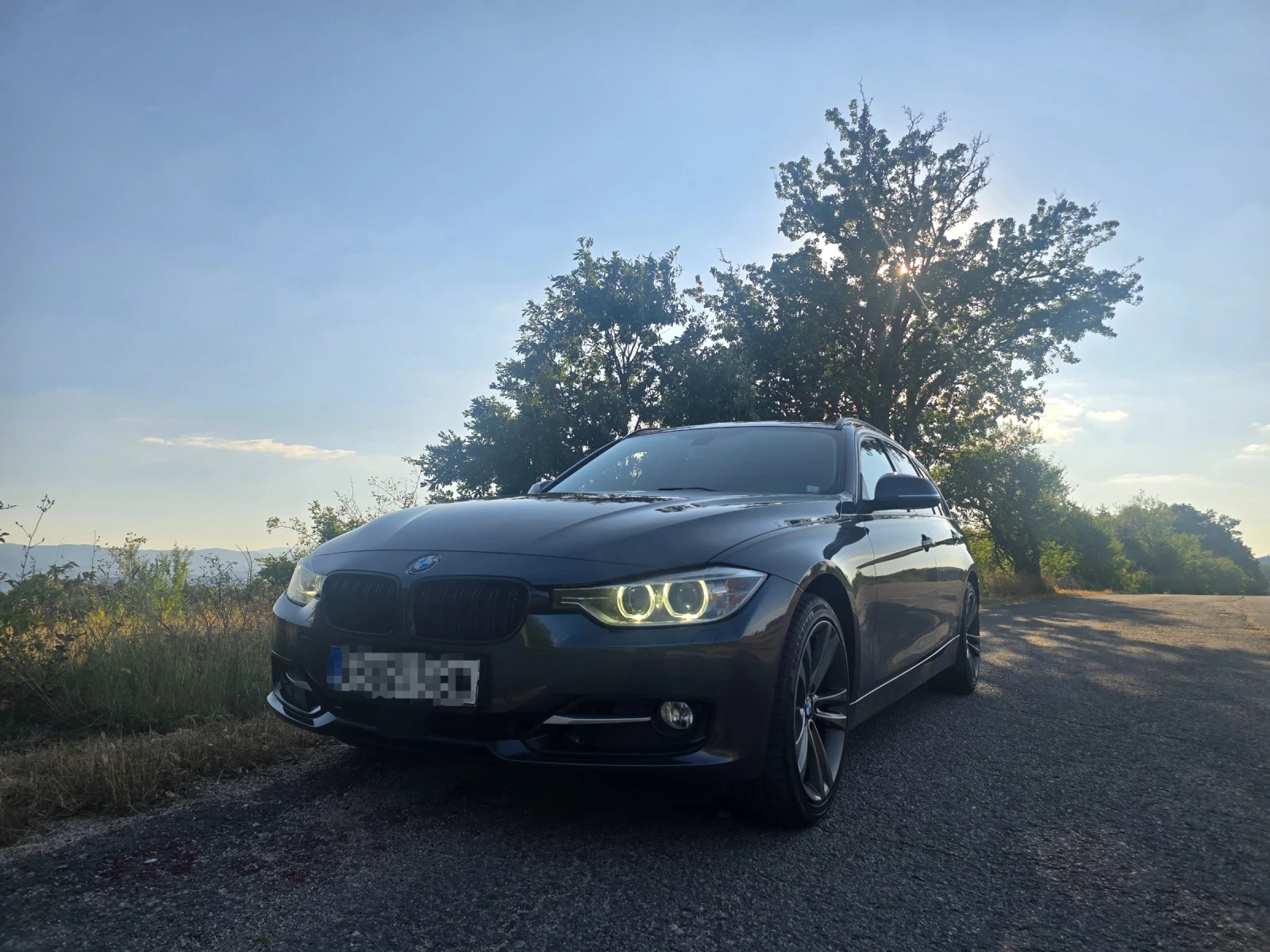 BMW 320 Xd, снимка 12 - Автомобили и джипове - 56079805