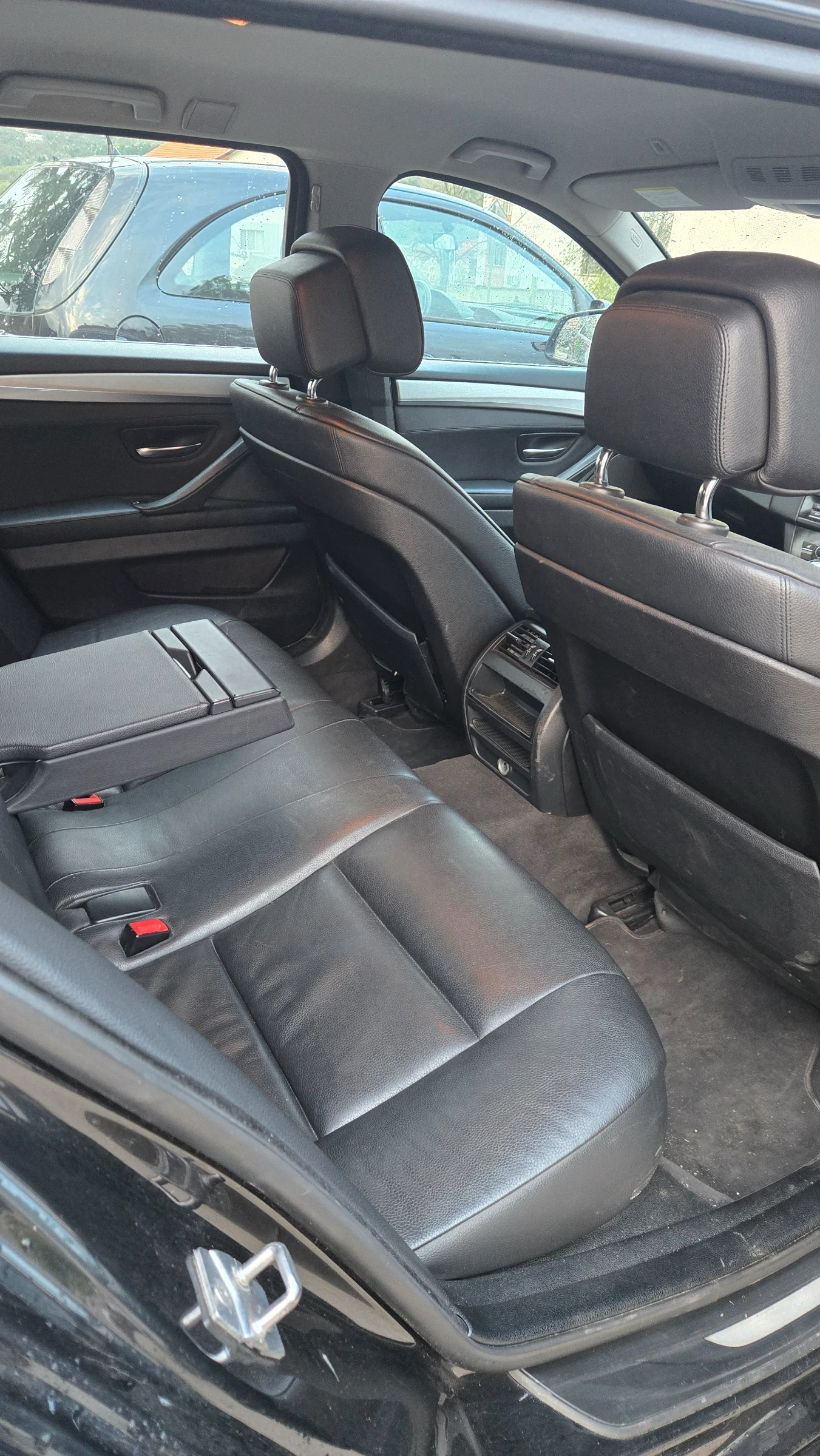 BMW 520, снимка 8 - Автомобили и джипове - 56162592