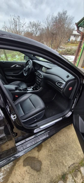 Infiniti Q30 Launge, снимка 6