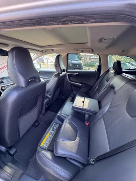Volvo XC60 2.4 D5 SPORT 4X4 - 17600 лв. - 30699988 11