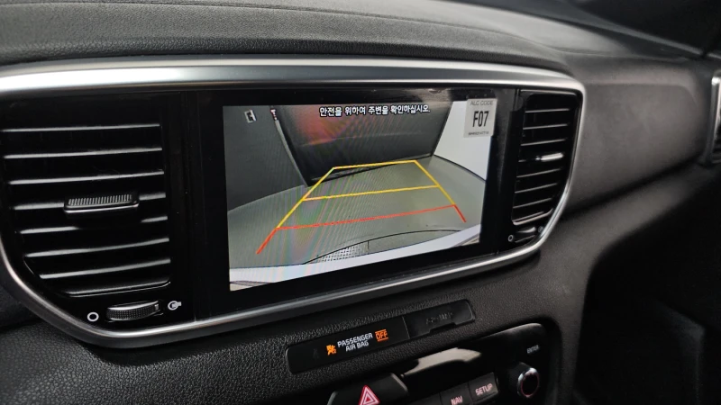 Kia Sportage 2.0 2WD NOBLESSE , снимка 16 - Автомобили и джипове - 52463561