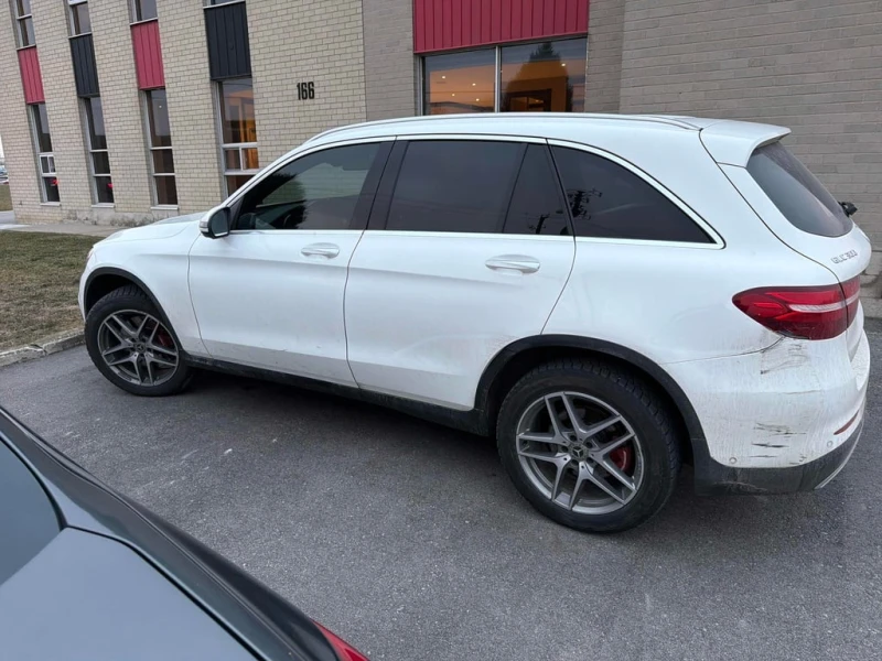 Mercedes-Benz GLC * 300 * CARFAX * БЕЗ ПЪРВОНАЧАЛНА ВНОСКА, снимка 2 - Автомобили и джипове - 53089575
