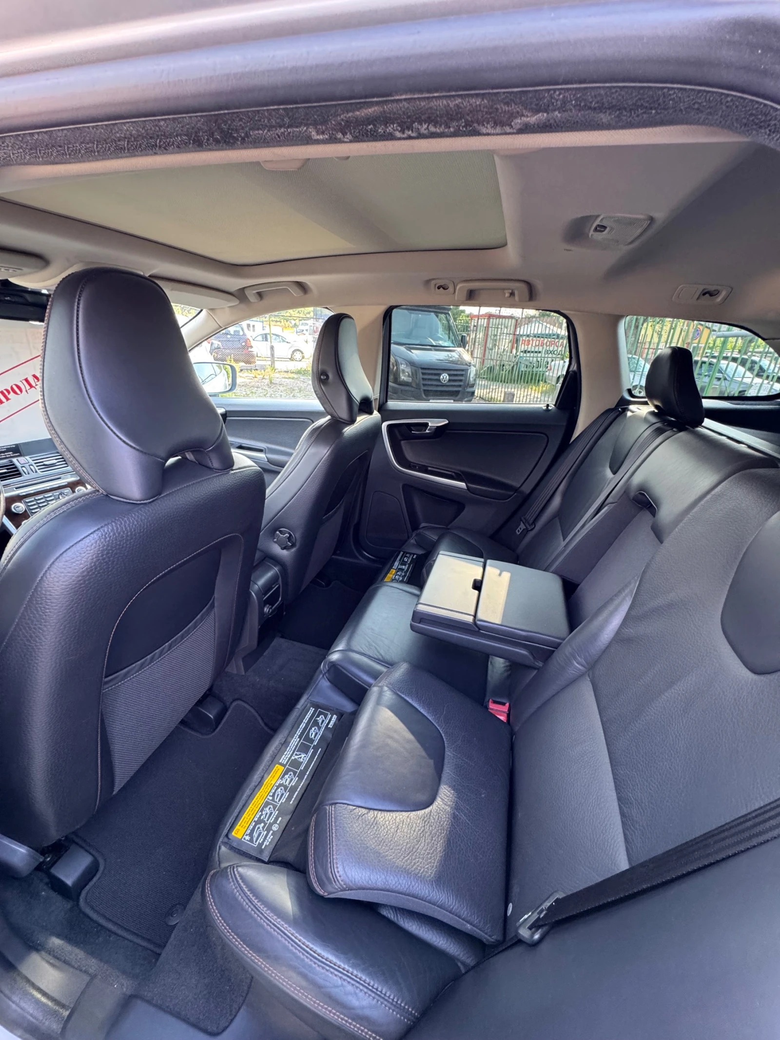 Volvo XC60 2.4 D5 SPORT 4X4 | Mobile.bg   11