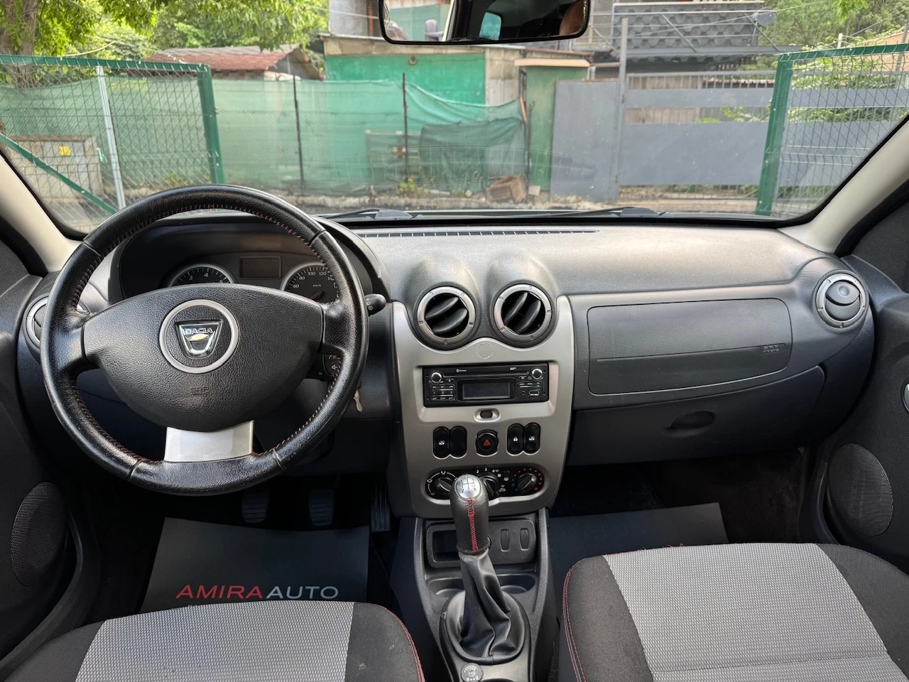 Dacia Duster 1.6i 105кс/ГАЗОВ ИНЖЕКЦ./ОБСЛ./НОВИ ГУМИ - изображение 9