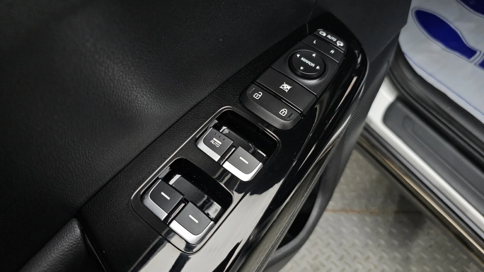 Kia Sportage 2.0 2WD NOBLESSE autogeorge.com  | Mobile.bg   12