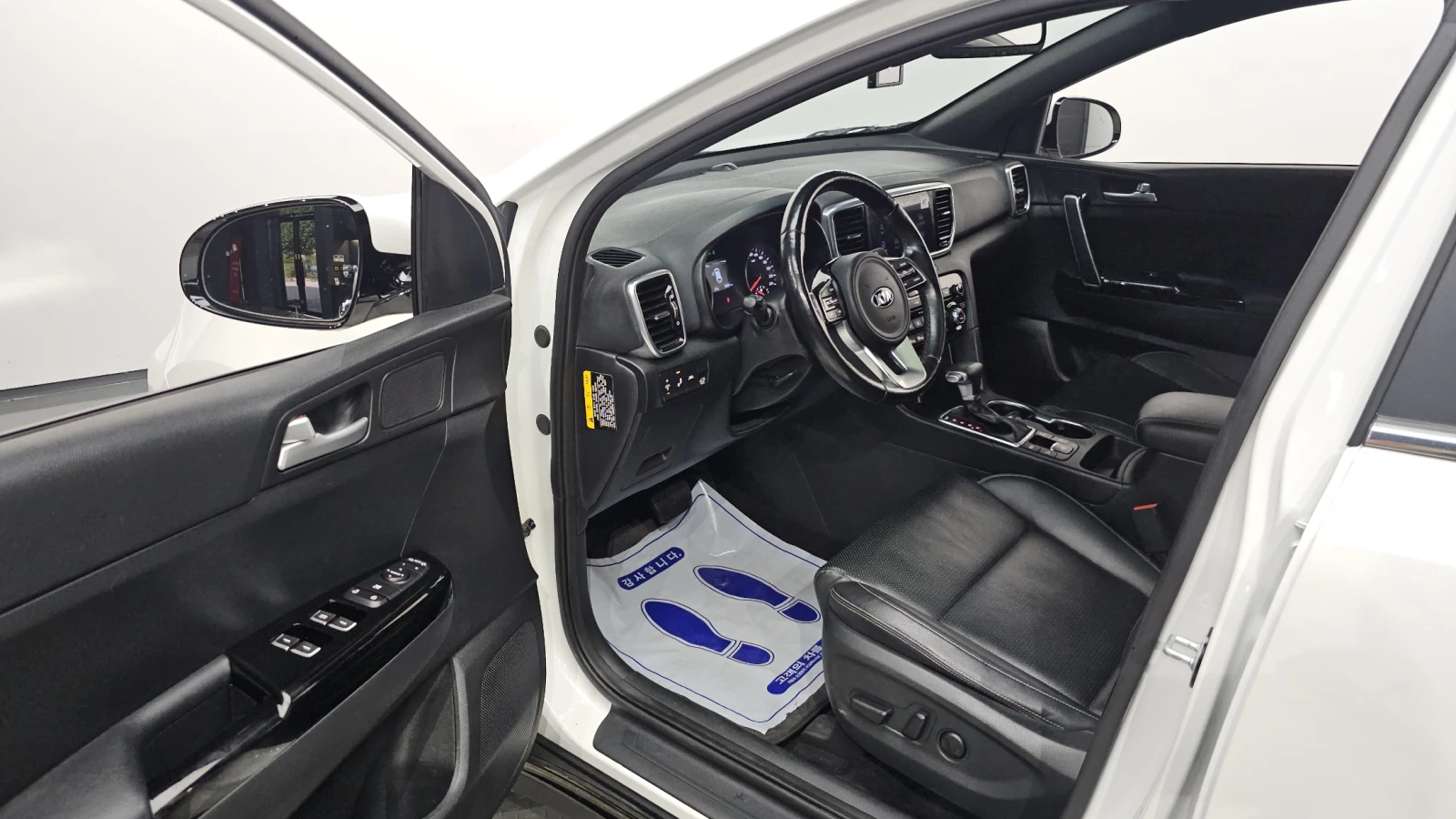 Kia Sportage 2.0 2WD NOBLESSE  - изображение 9