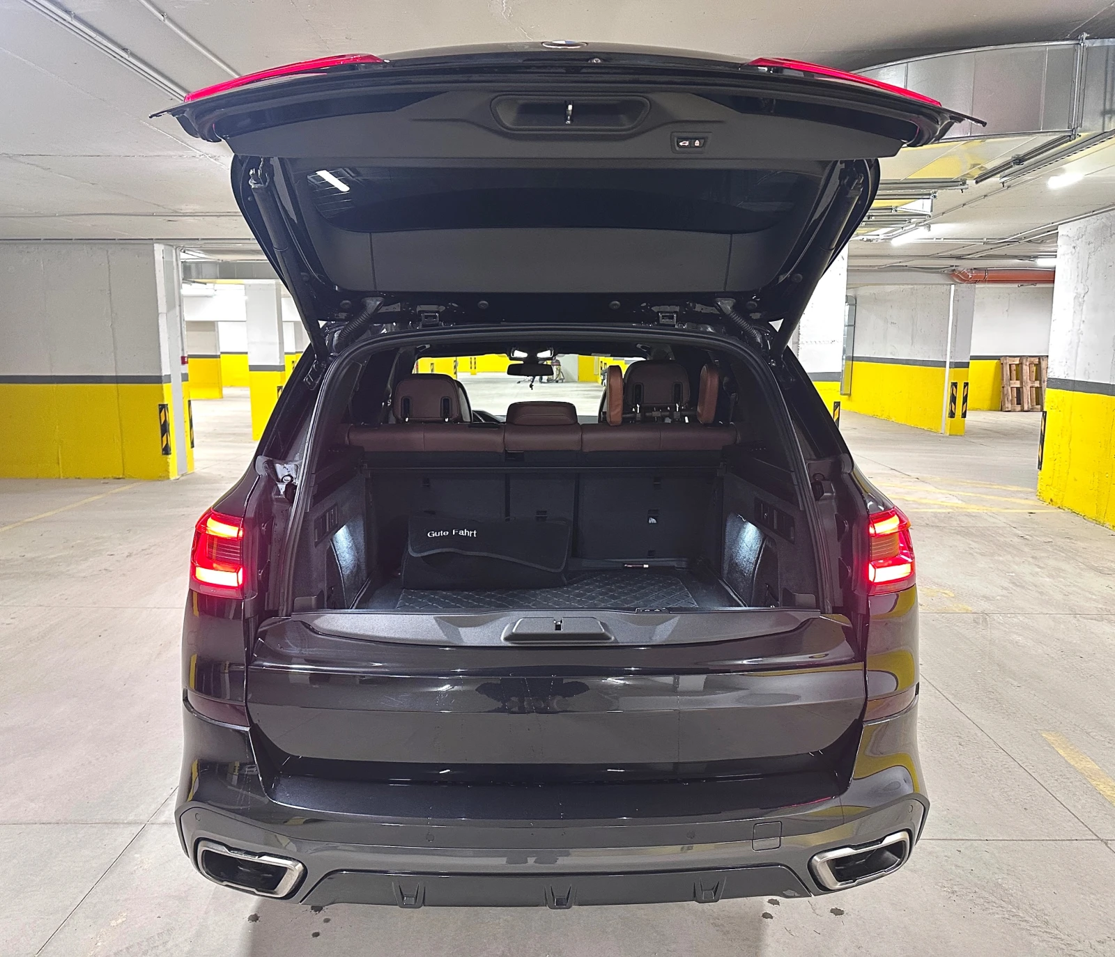 BMW X5 BMW X5 M50d (G05), снимка 13 - Автомобили и джипове - 53922949