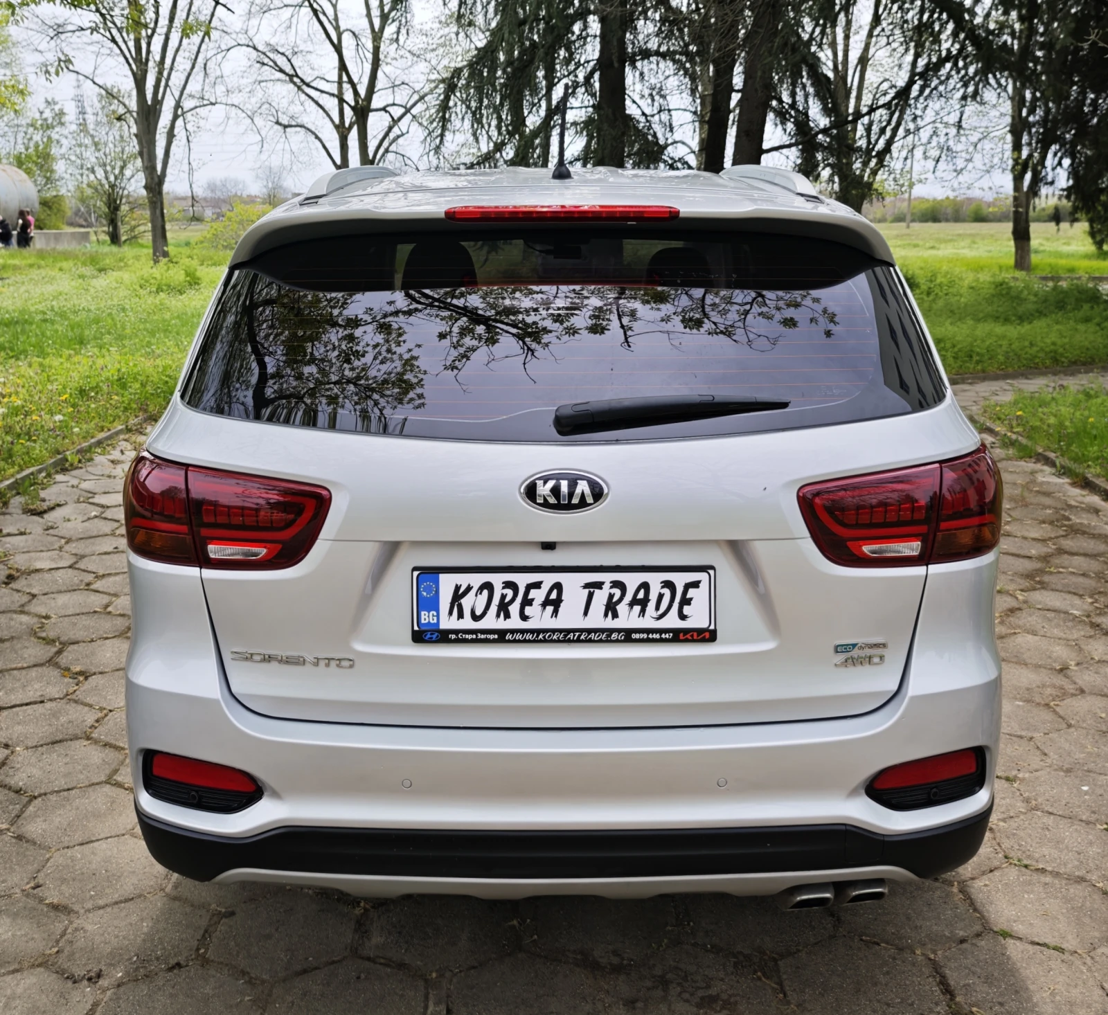 Kia Sorento 2.0 CRDI 4x4 , снимка 5 - Автомобили и джипове - 54202381