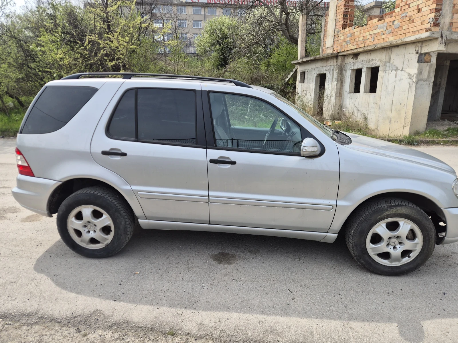 Mercedes-Benz ML 270, снимка 2 - Автомобили и джипове - 54223759