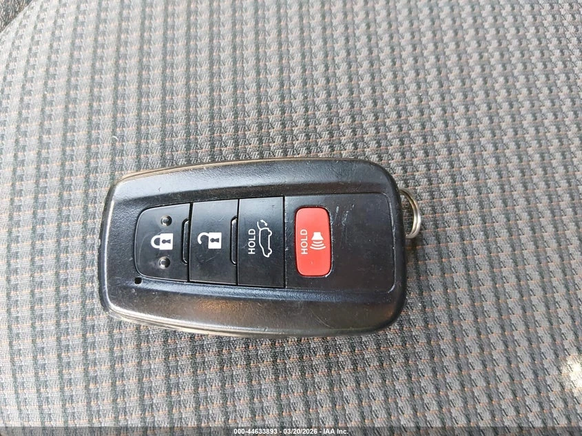 Toyota Highlander 3.5l Le, снимка 11 - Автомобили и джипове - 54315455