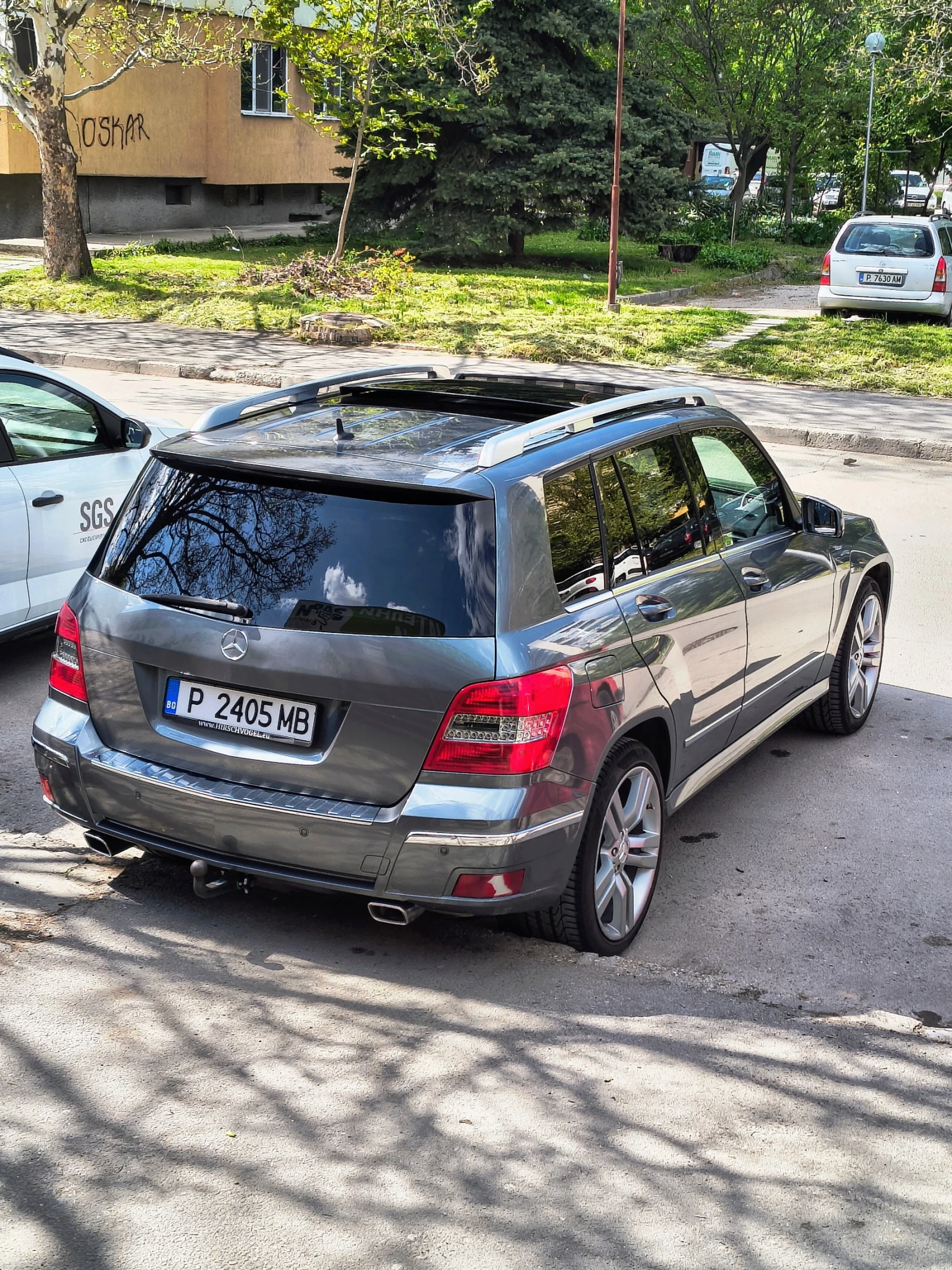 Mercedes-Benz GLK 250-204к.с. 4Matic Full Панорама Кеуless Go Памет , снимка 3 - Автомобили и джипове - 54416851