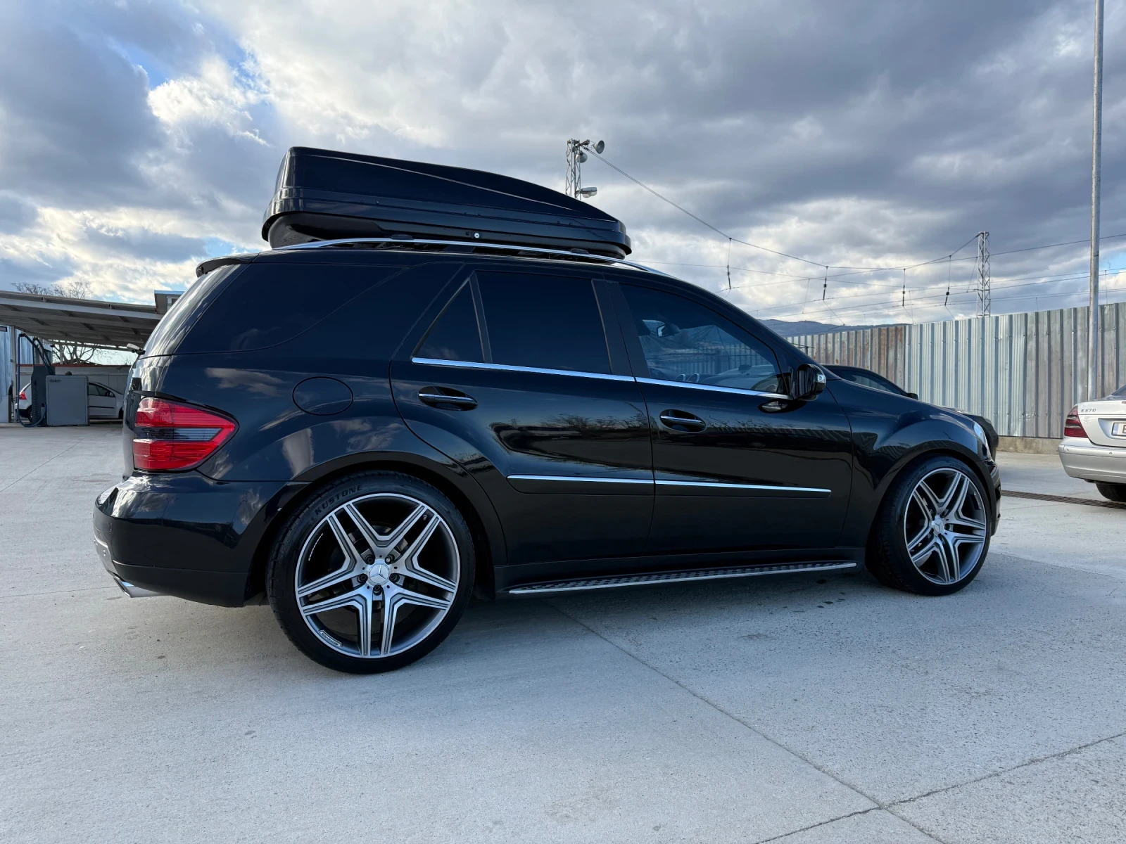 Mercedes-Benz ML 320, снимка 5 - Автомобили и джипове - 54638255