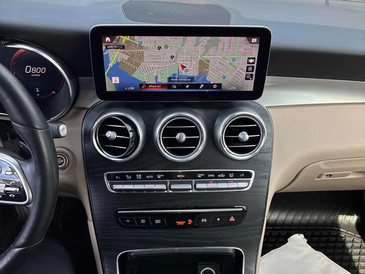 Mercedes-Benz GLC 300 /360/DISTRONIC/АВТОКРЕДИТ, снимка 9 - Автомобили и джипове - 54666780