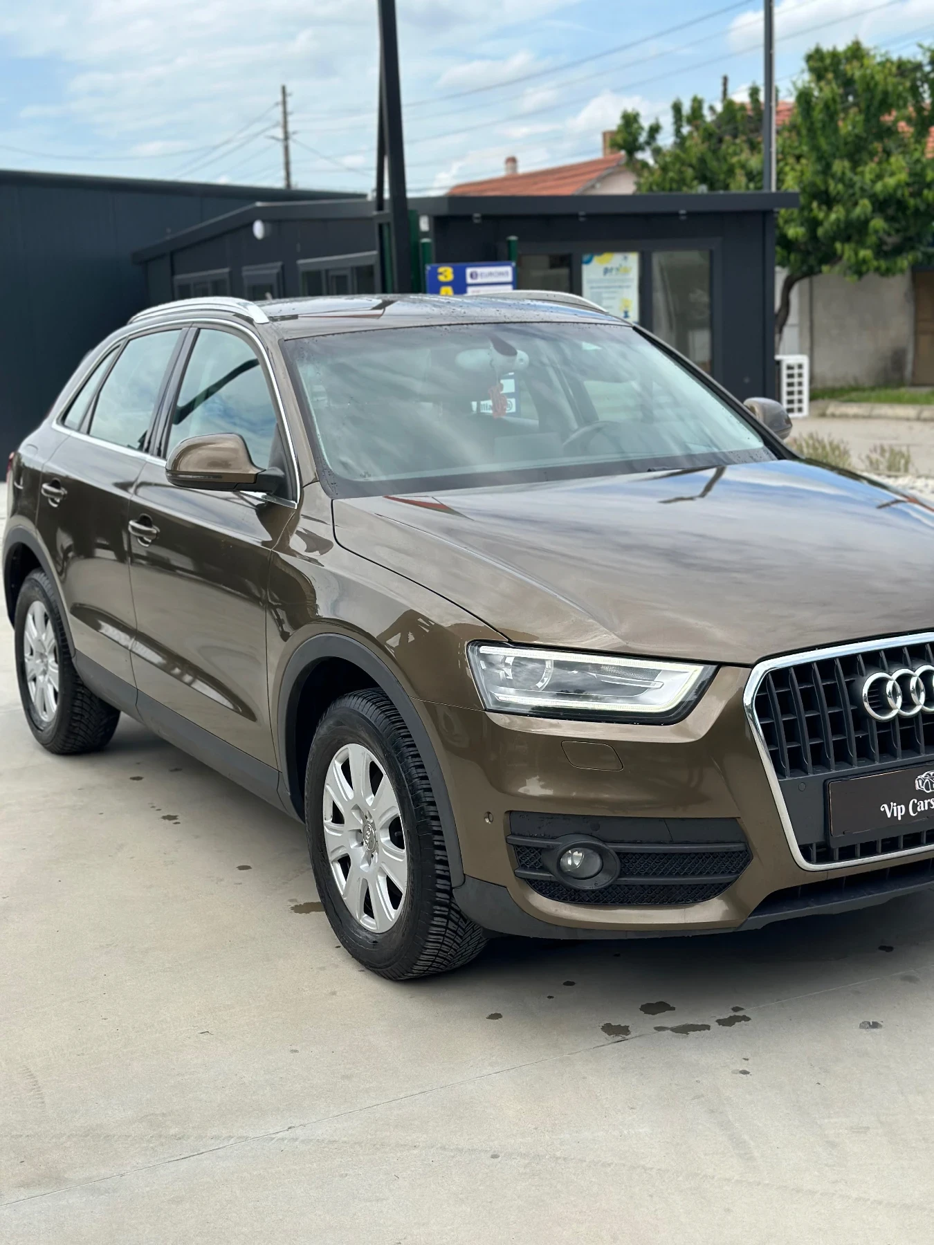 Audi Q3, снимка 2 - Автомобили и джипове - 54739351