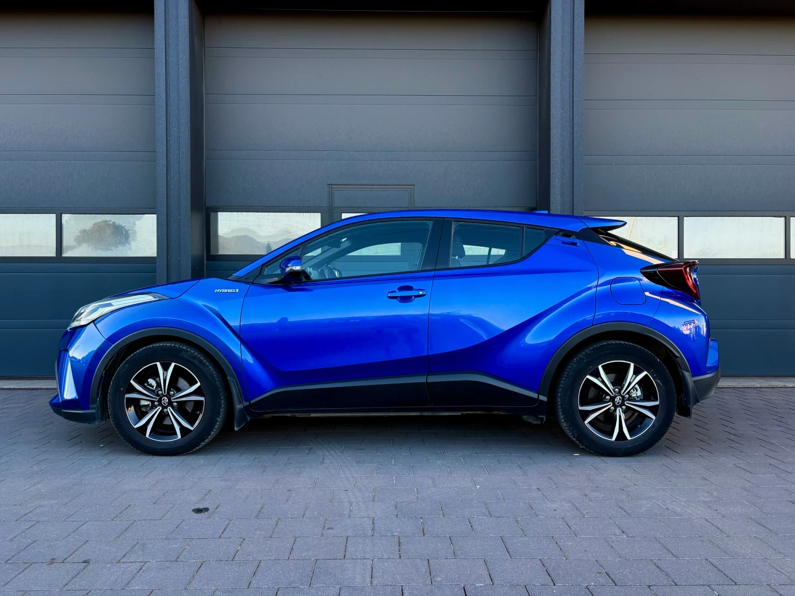 Toyota C-HR Comfort, 1, 8 hibrid, 21к. км, като нова, , снимка 4 - Автомобили и джипове - 54839247