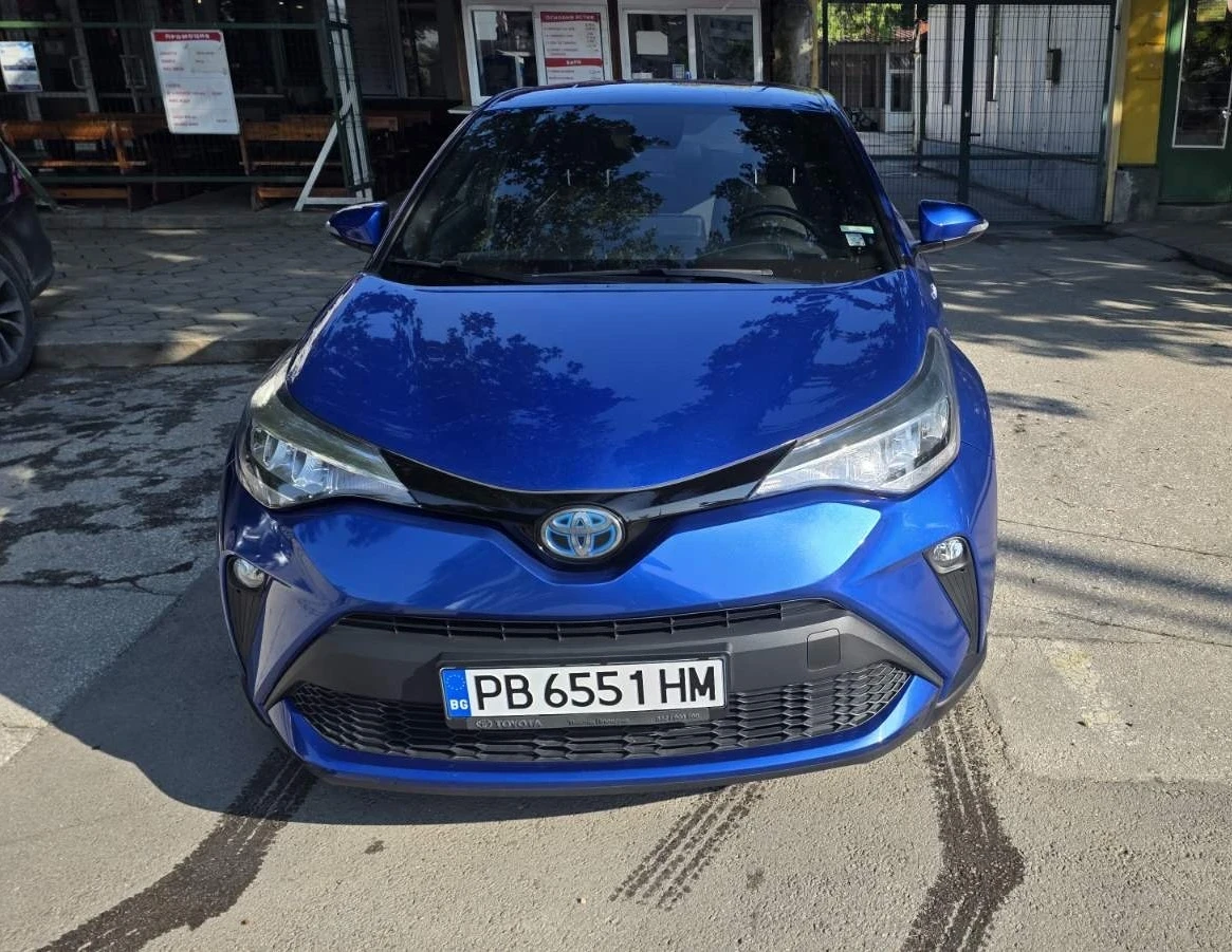 Toyota C-HR Comfort, 1, 8 hibrid, 27k км, като нова, 