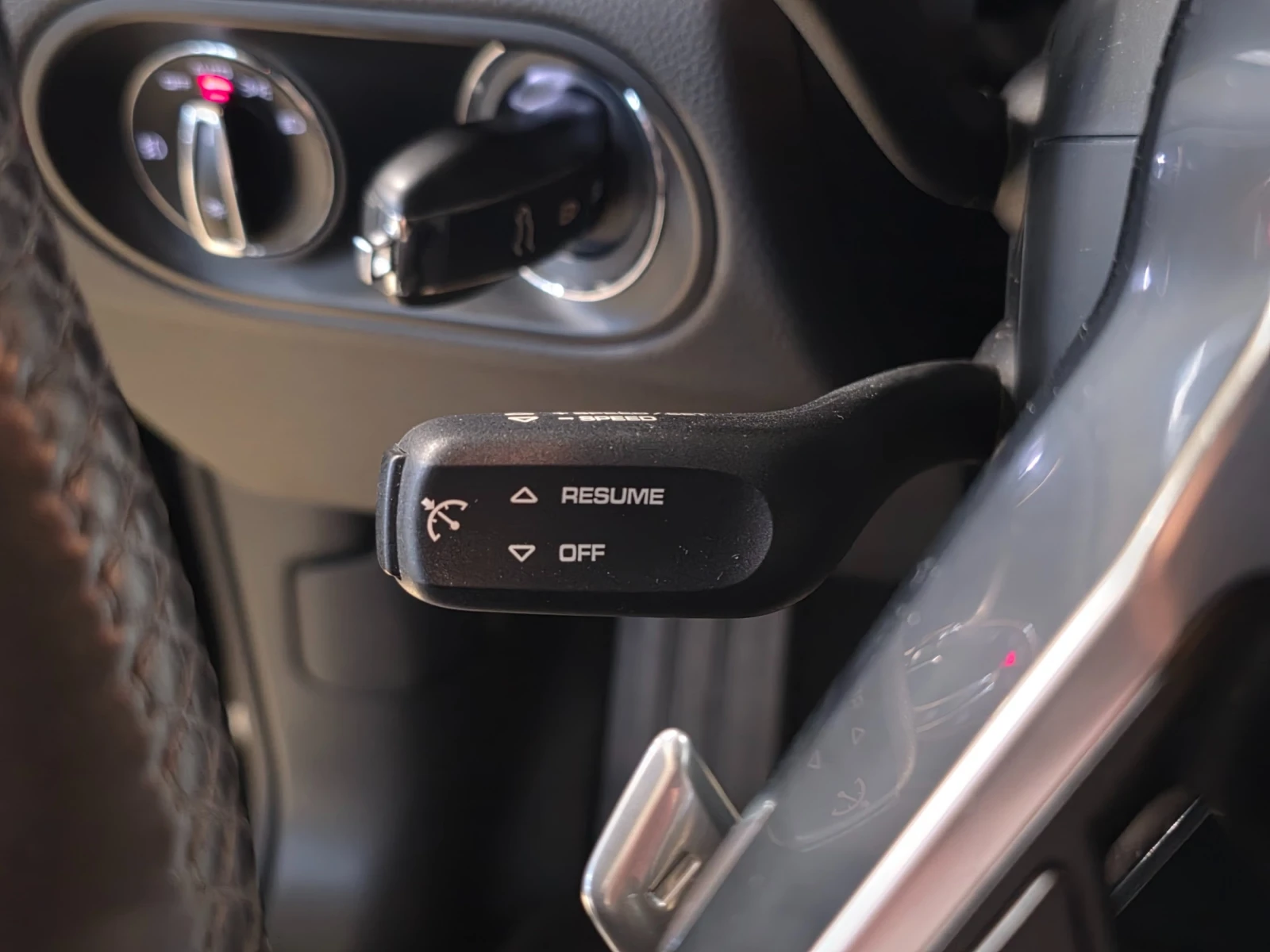 Porsche Macan S Diesel* ЕЛ. БАГАЖНИК* ПОДГРЕВ ВОЛАН* КРАЙНА ЦЕНА, снимка 13 - Автомобили и джипове - 55271966
