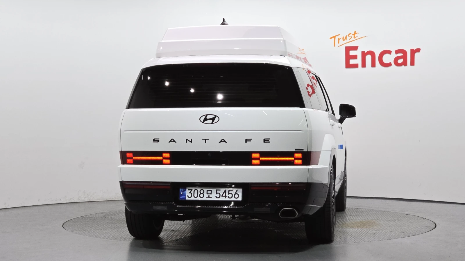 Hyundai Santa fe 2.5T Calligraphy* HUD* BLIND SPOT* КРАЙНА ЦЕНА, снимка 4 - Автомобили и джипове - 55451973