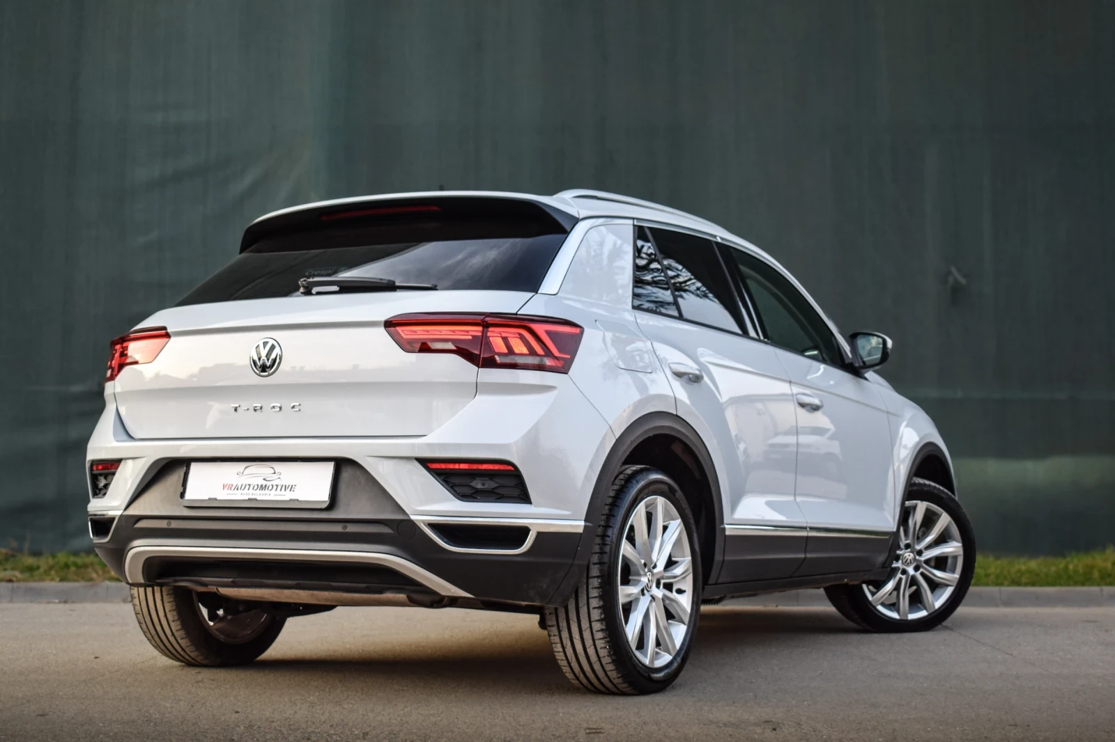 VW T-Roc 1.5 Digital/Keyless, снимка 4 - Автомобили и джипове - 55741216