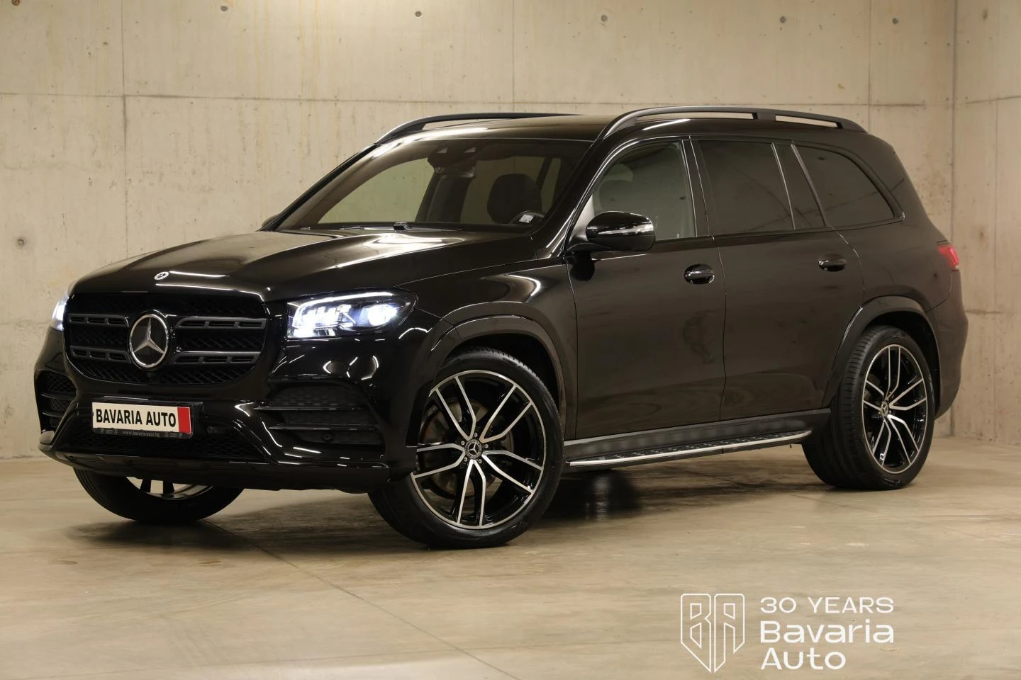 Mercedes-Benz GLS 400 4-MATIC AMG Paket 6 1 места