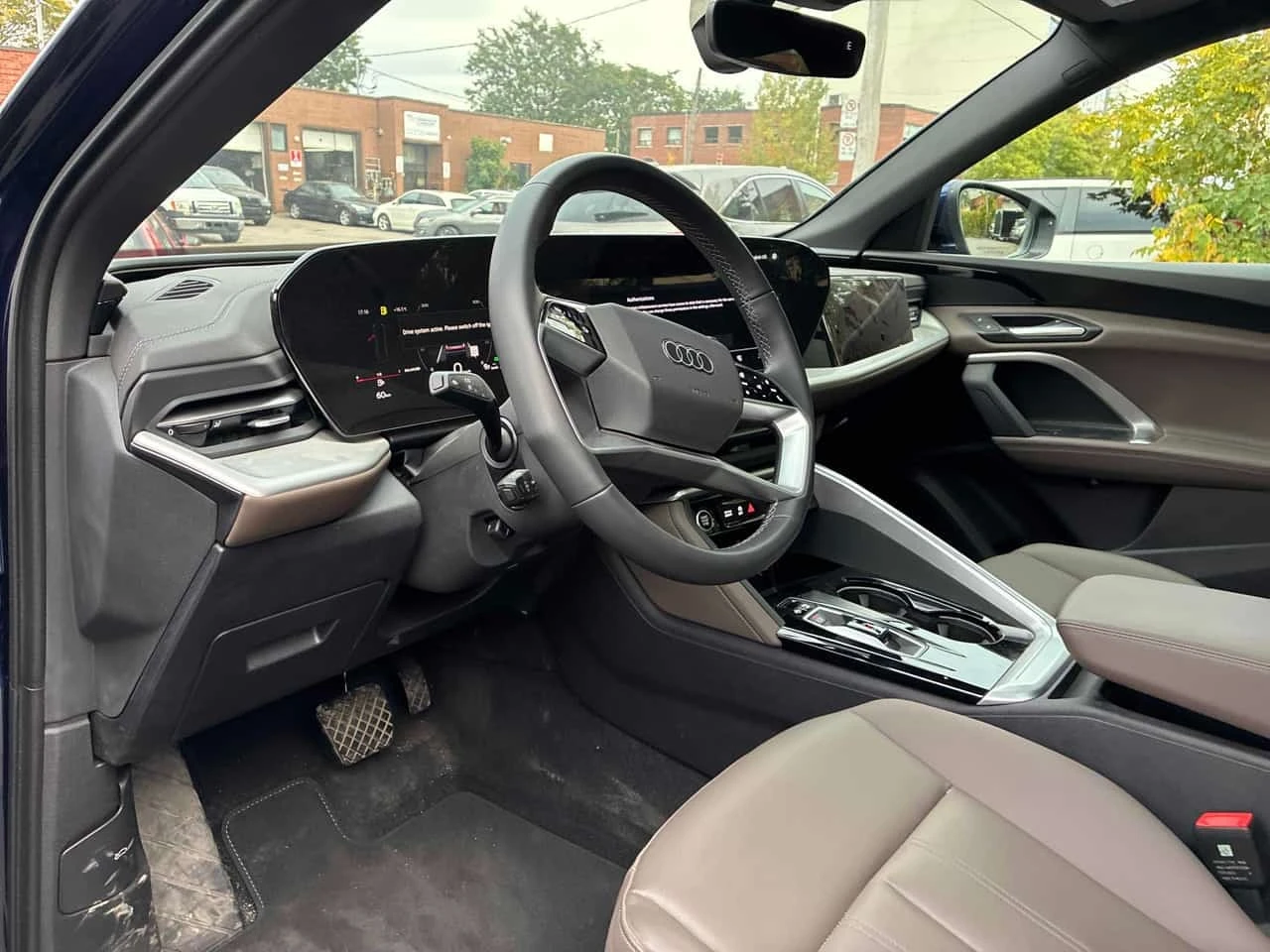 Audi Q5 quattro / 360 / Distronic / Carfax / ����������  | Mobile.bg � ����������� 5