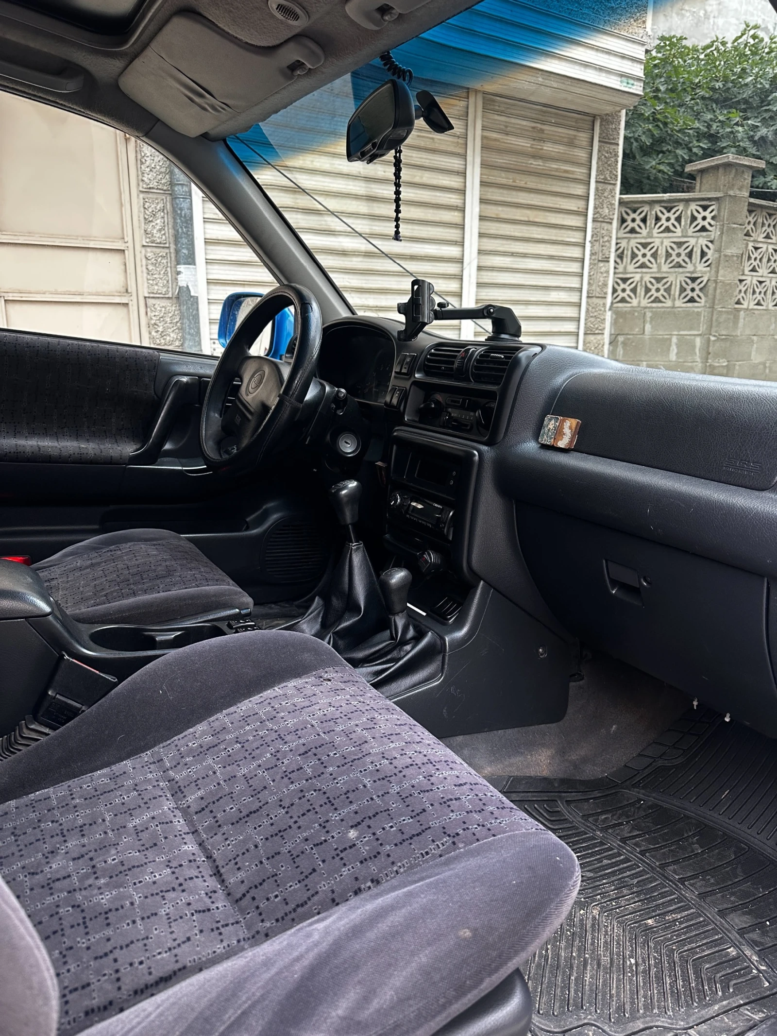 Opel Frontera, снимка 6 - Автомобили и джипове - 56566529