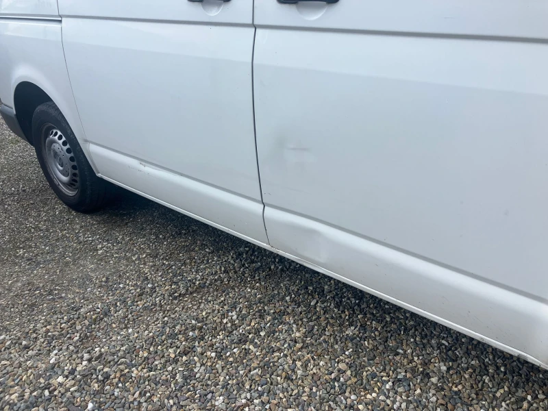 VW Transporter 2.0, снимка 12 - Бусове и автобуси - 46844627