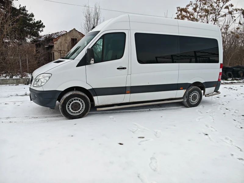 Mercedes-Benz Sprinter 311 8+ 1 2800кг ТЕГЛИЧ