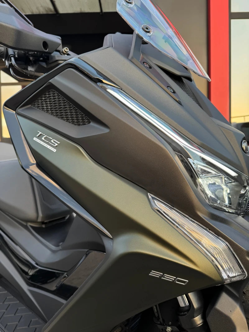 Kymco DTX 350i-ABS-TCS-KEYLESS-LED-2024г.-НОВ, снимка 8 - Мотоциклети и мототехника - 52172907