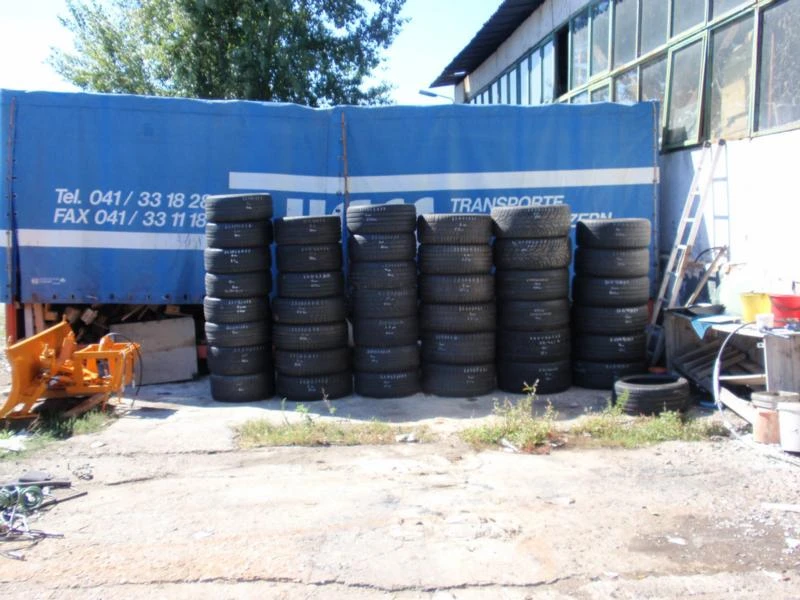 Гуми Летни 235/40R18, снимка 11 - Гуми и джанти - 8372808