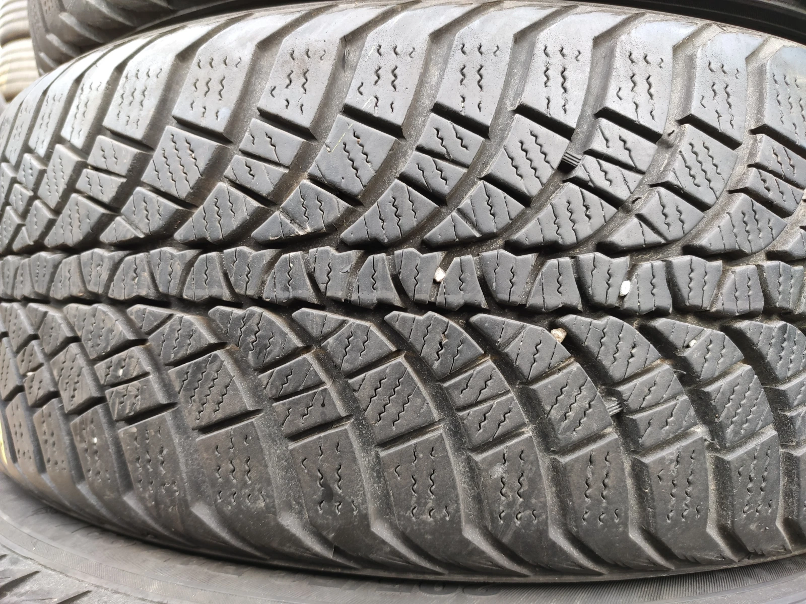 ���� 205/50R17 | Mobile.bg � ����������� 2