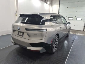 BMW iX  Xdrive40 / 360 / Harman Kardon / Carfax , снимка 2