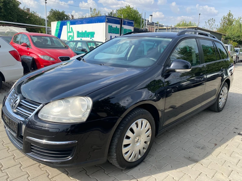 VW Golf 1.6i 102к.с , снимка 1 - Автомобили и джипове - 47031065