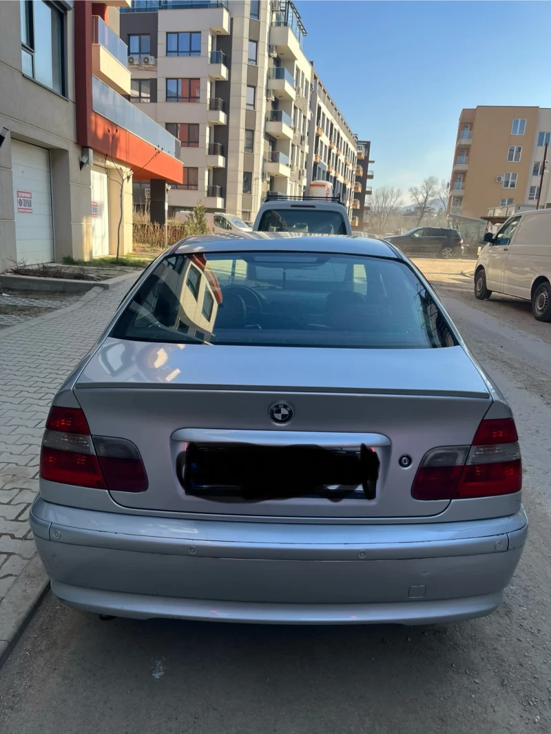 BMW 320, снимка 4 - Автомобили и джипове - 49064511