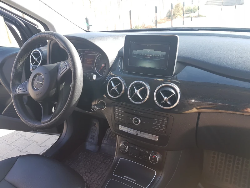 Mercedes-Benz B 180 B-180, снимка 7 - Автомобили и джипове - 51828585