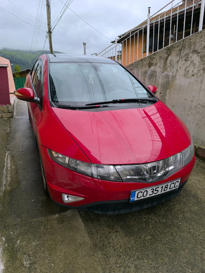 Honda Civic 1.8, снимка 2 - Автомобили и джипове - 50816122