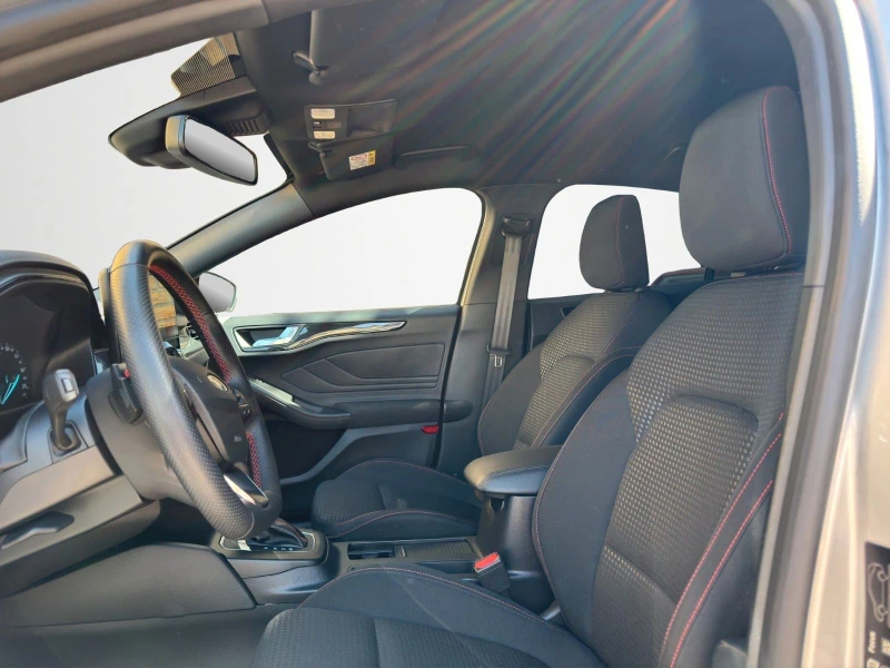 Ford Focus ST-LINE/155HP/NAVI/CAM/LED/KLESS/428v, снимка 12 - Автомобили и джипове - 50288825