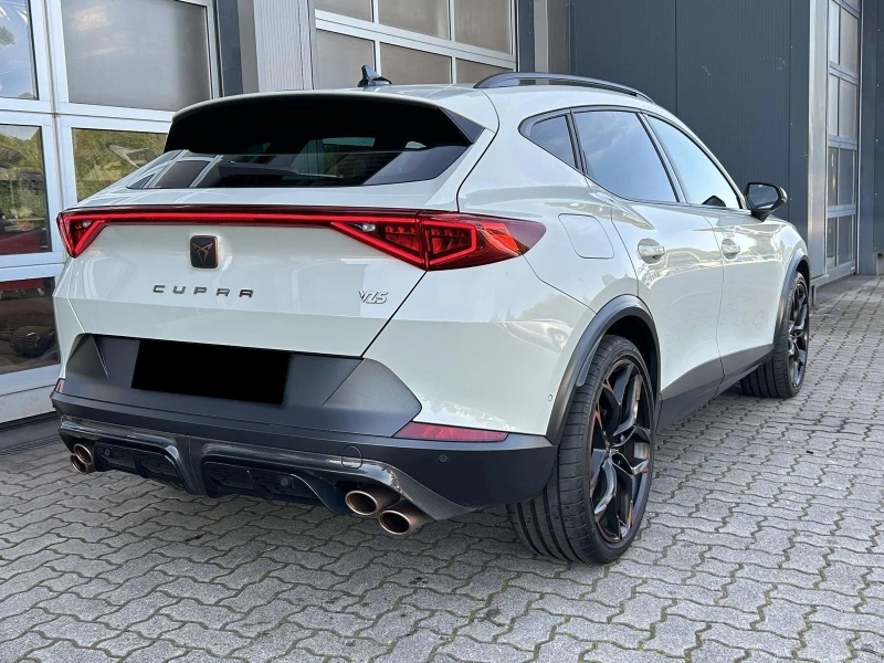 Cupra Formentor VZ5* TAIGA* BREMBO* DISTR* CARBON* MEMORY* , снимка 2 - Автомобили и джипове - 50402599