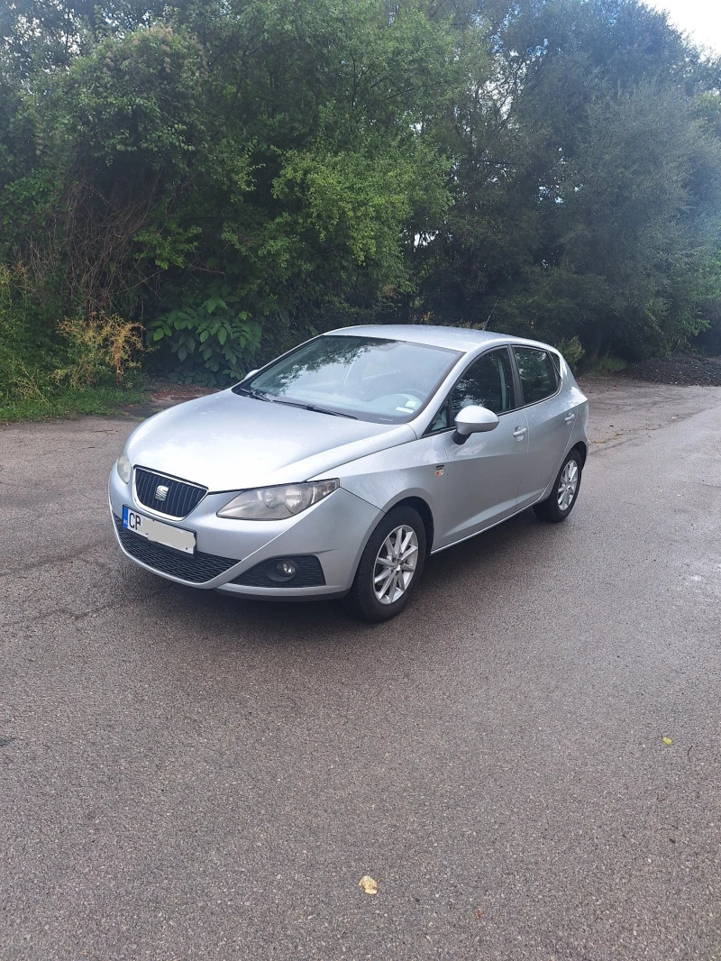Seat Ibiza 1.2i, снимка 9 - Автомобили и джипове - 51569644