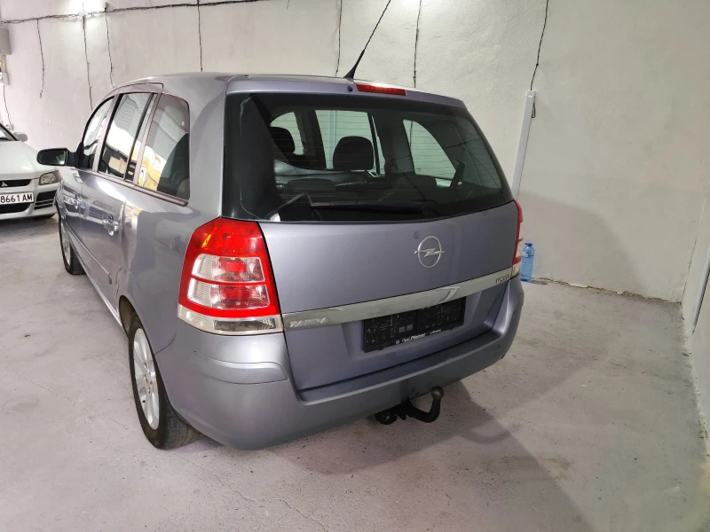 Opel Zafira CDTI, снимка 4 - Автомобили и джипове - 52170501