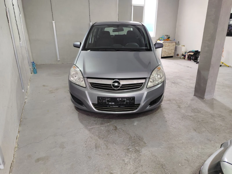 Opel Zafira CDTI, снимка 6 - Автомобили и джипове - 52170501