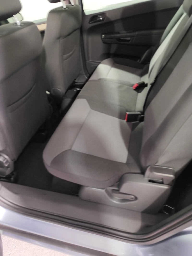 Opel Zafira CDTI, снимка 9 - Автомобили и джипове - 52170501