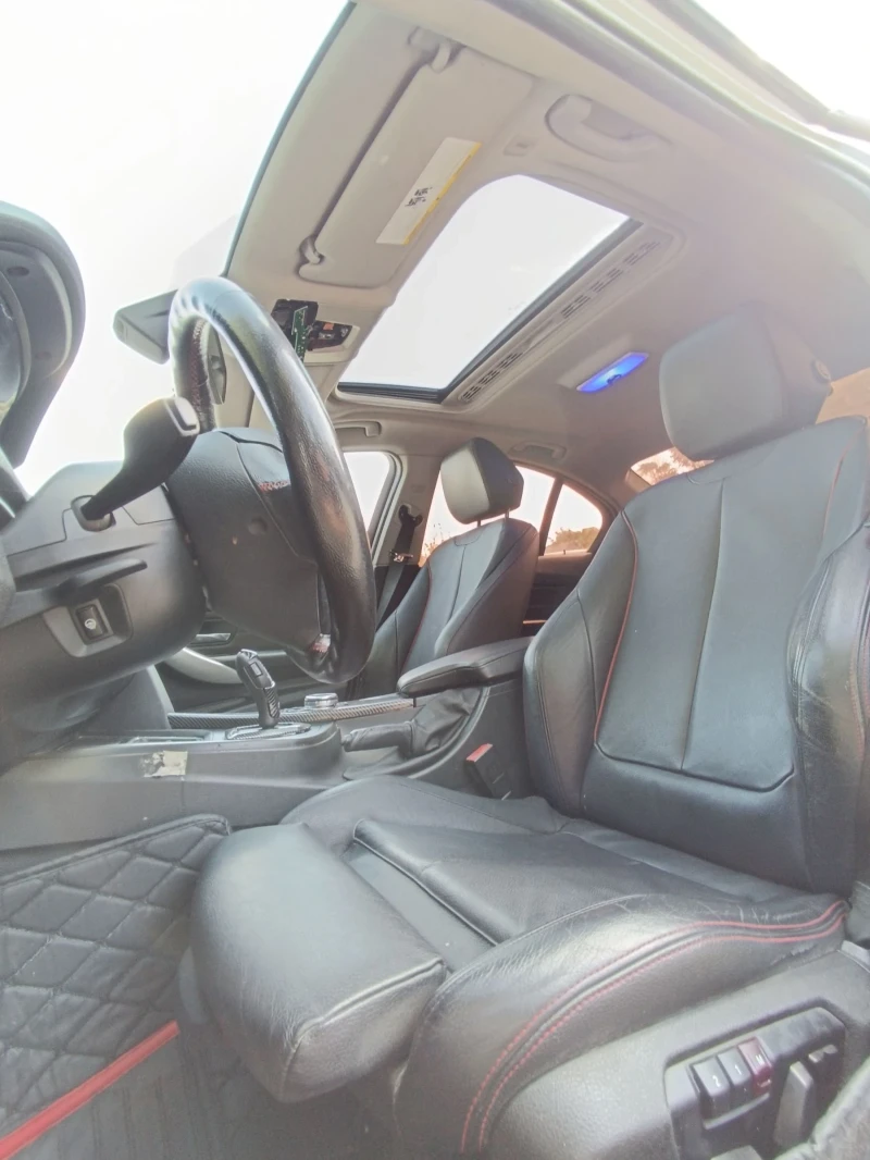 BMW 320 2.0 I xDrive, снимка 11 - Автомобили и джипове - 52555464